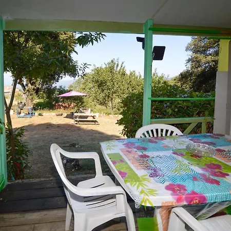 Lovely Stacaravan In 2* Casalabriva